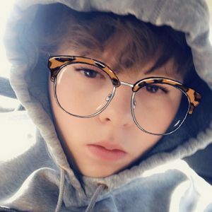 Meet your Posher, Josh